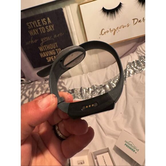 Reliefband premier+ anti nausea sickness watch/ device Guc IOB - Picture 11 of 12